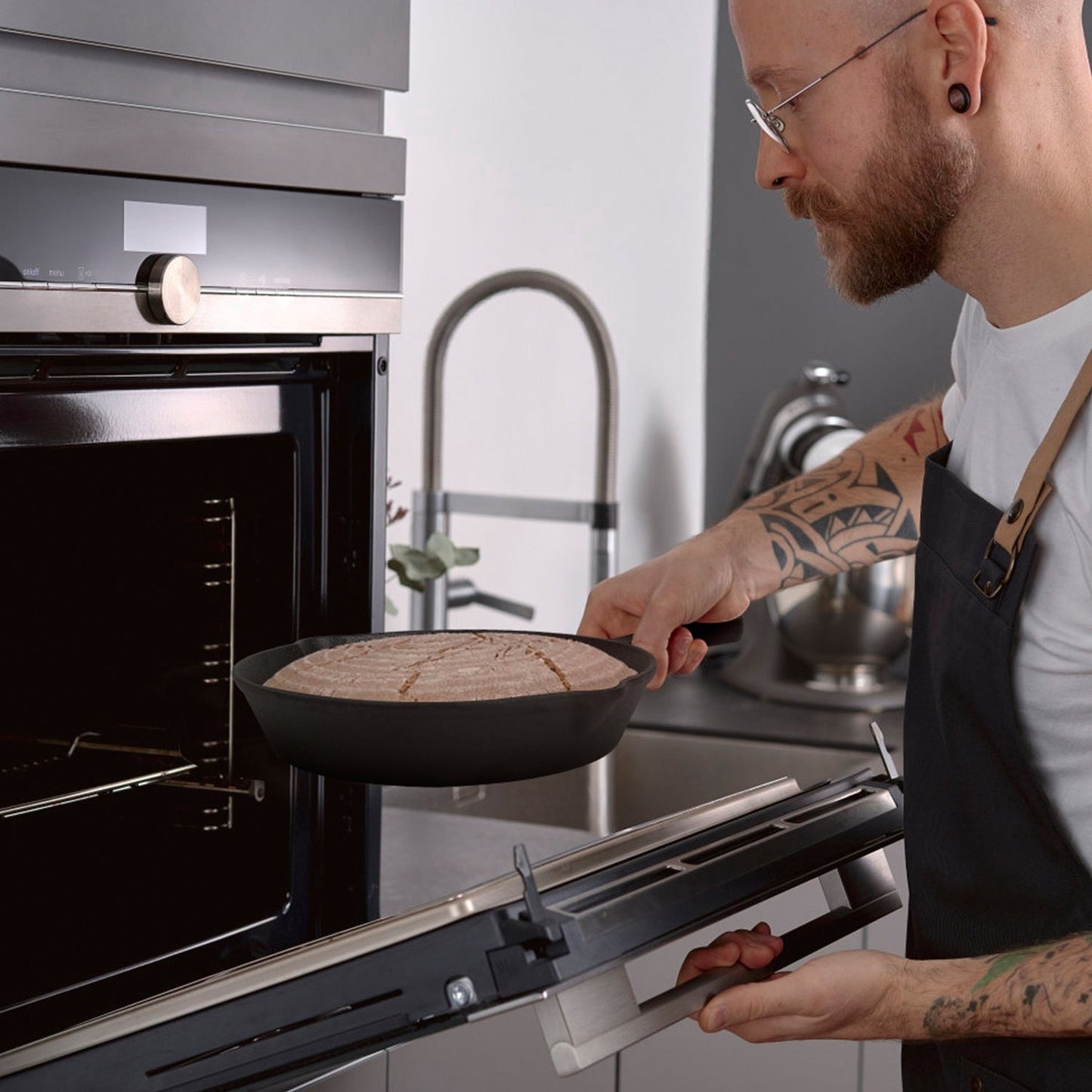 Pre-Seasoned Cast Iron Skillets