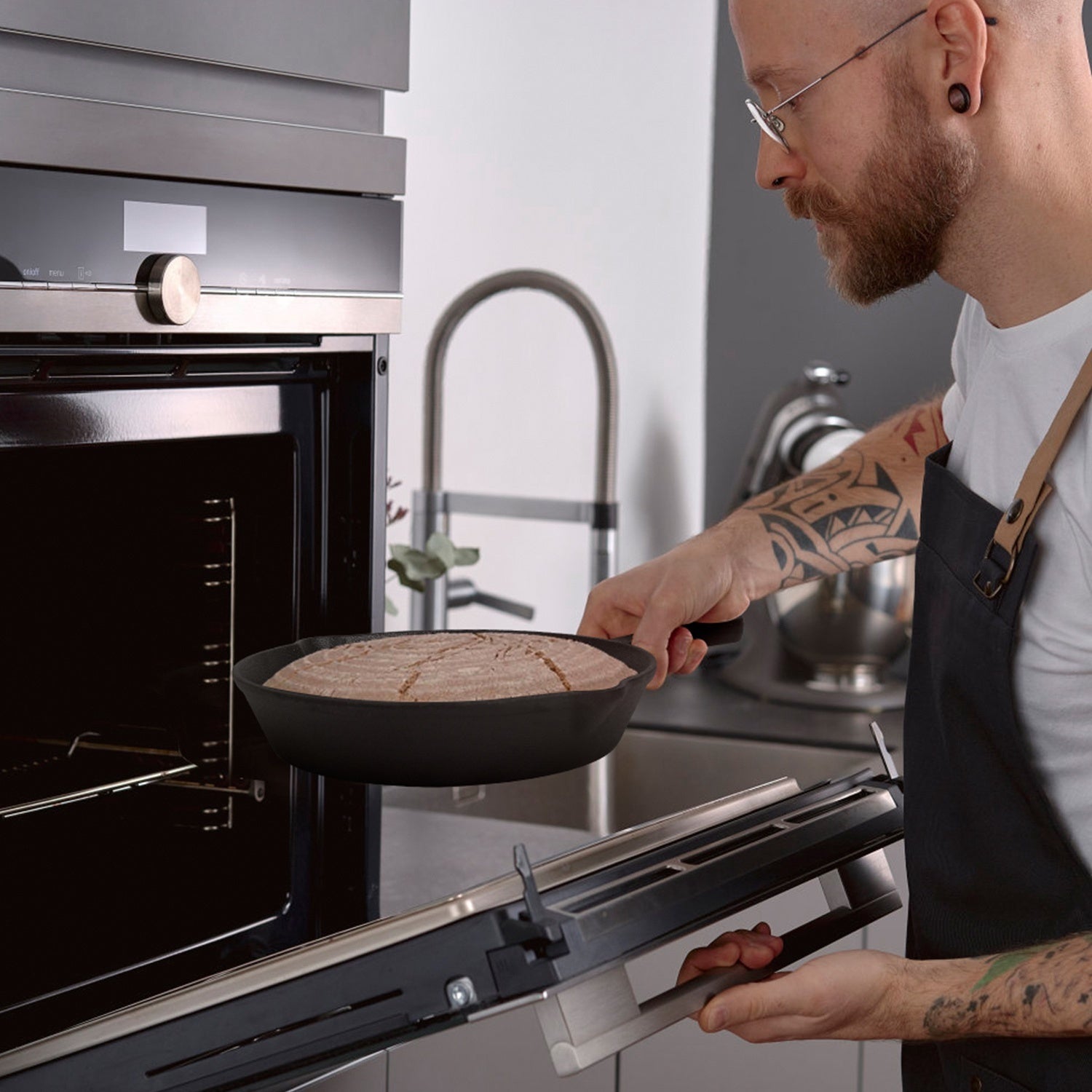 Pre-Seasoned Cast Iron Skillets
